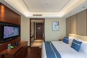 Changshu Skyline Cloud Hotel