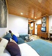 85 Prague Homestay