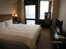 Rhineinn Hotel