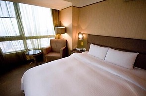 Rhineinn Hotel