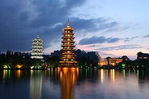 Wing Hotel Guilin- Pedestrian Street