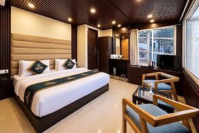 Anandam Near Mall Road