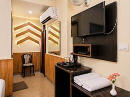 Anandam Near Mall Road