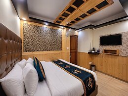 Anandam Near Mall Road