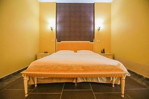 Chateau Monette Hotel & Resort