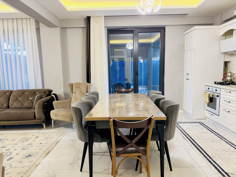 Zumrut Villas