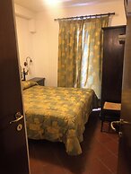 Hotel Bucaneve