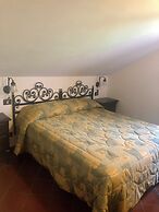 Hotel Bucaneve