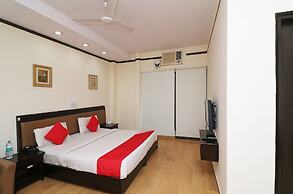 OYO 24624 Kaycee Residency