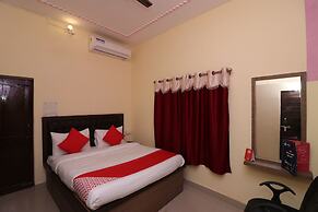 OYO 17171 Sandhya Guest House