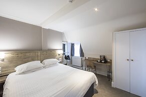 Half Moon, Sherborne by Marston's Inns