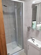 Oxford Modern Guest House