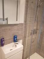 Oxford Modern Guest House