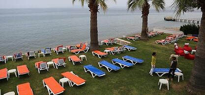 Nuova Beach Hotel