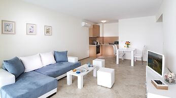 Calithea Complex