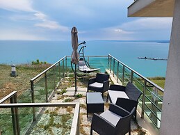 Calithea Complex