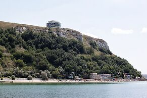 Calithea Complex
