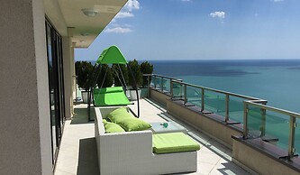 Calithea Complex
