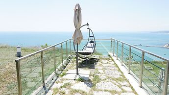 Calithea Complex