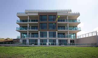Calithea Complex