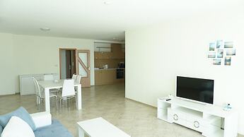 Calithea Complex