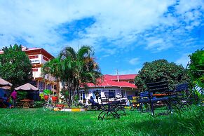 Calabash Hotel