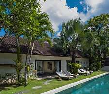 Abaca Villas