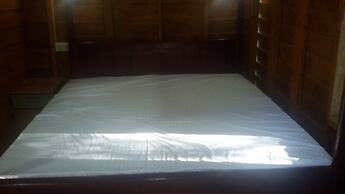 Elephant corridori camping