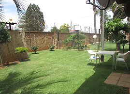 Oppiplot Guest House