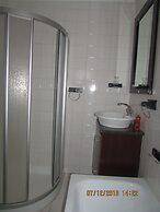Oppiplot Guest House