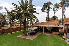 Oppiplot Guest House