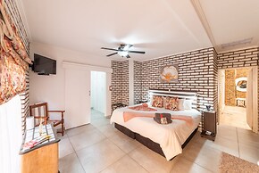 Oppiplot Guest House