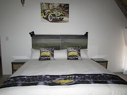 Oppiplot Guest House