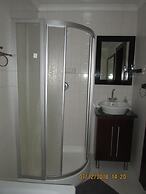 Oppiplot Guest House