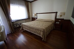 Hotel Corona