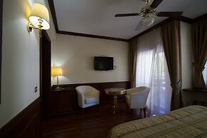 Hotel Corona