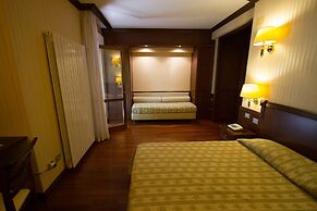 Hotel Corona