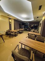 Hotel Real