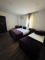 Hotel Real