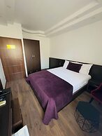 Hotel Real