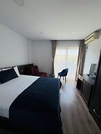 Hotel Real