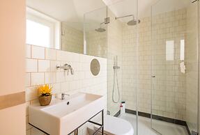 Indulge Porto Flats