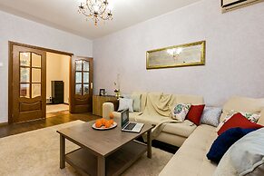 GM Apartment B Kharitonievsiy 5-7