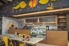 ibis Torreon