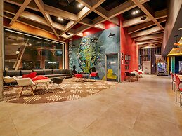 ibis Torreon