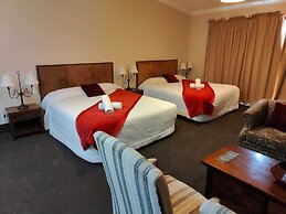 Gateway  Motor Inn