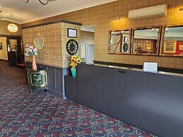 Gateway  Motor Inn