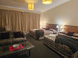 Gateway  Motor Inn