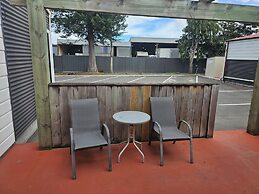 Gateway  Motor Inn