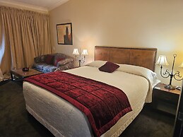 Gateway  Motor Inn
